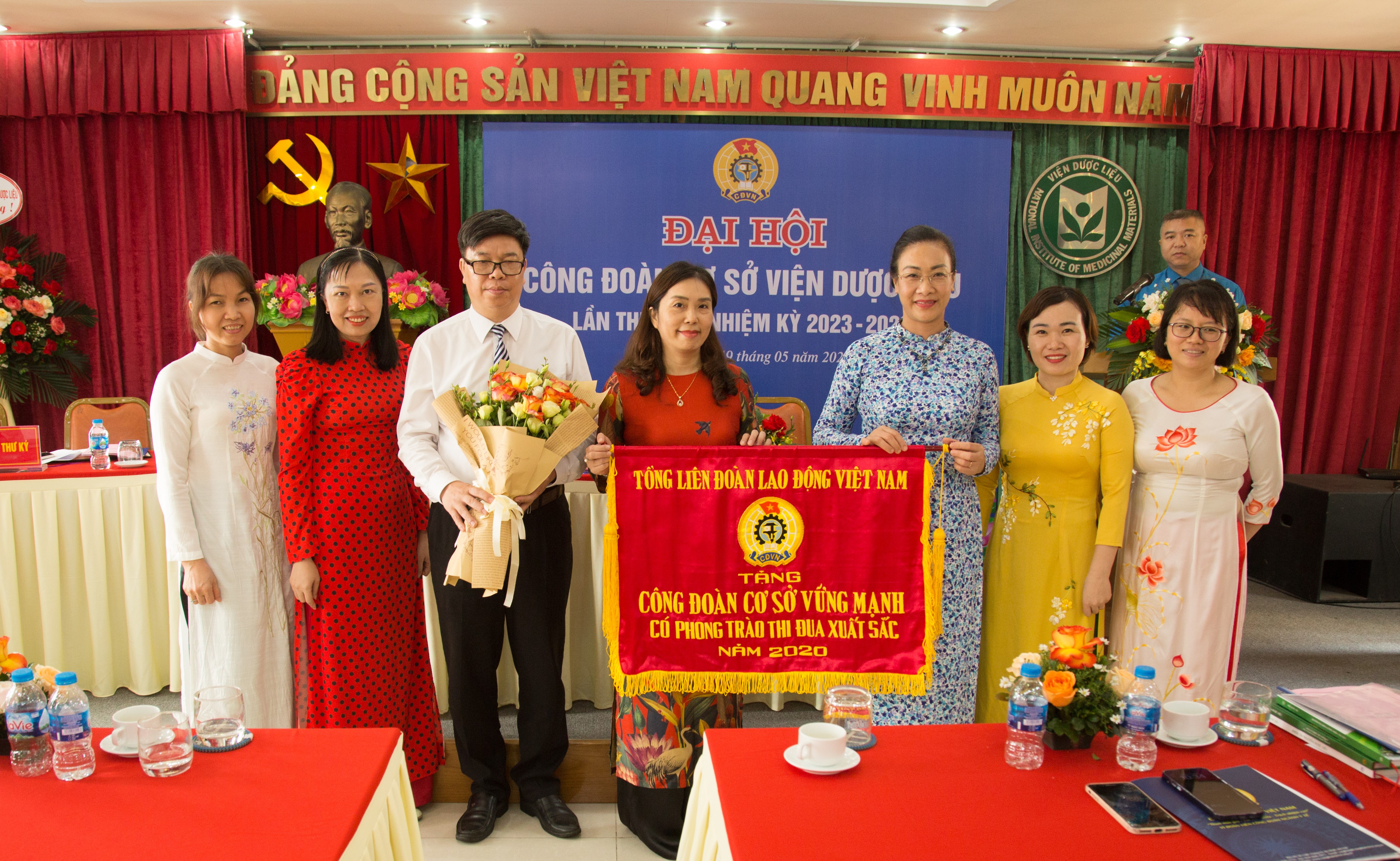 Không có ảnh